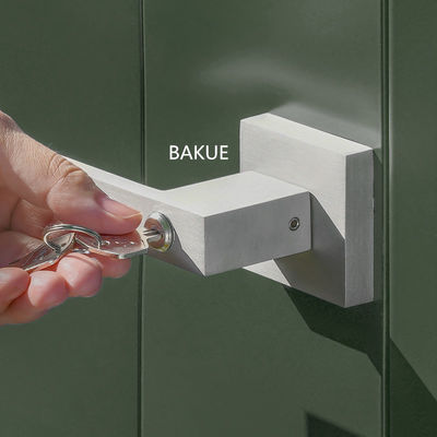 Premium tahan lama Aluminium keamanan pintu gudang tahan UV Untuk penyimpanan taman