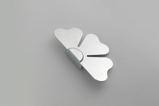 Zinc Alloy Electroplated Finish Furniture Lemari Pintu Kupu / Hardware Furniture Drawer Pulls