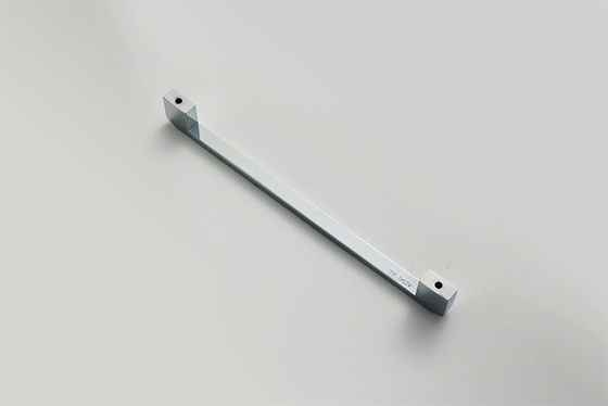 Meja warna Chrome menarik laci dengan electroplated finishing