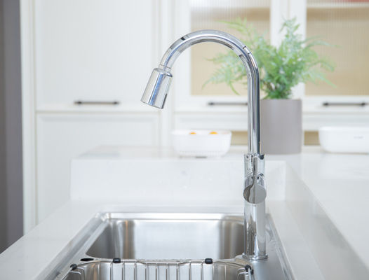 Pull Out Type Automatic Faucet Sensor Kuningan Dengan G1/2 Inlet Connector