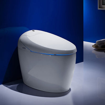 Satu Bagian Kamar Mandi Sanitasi Cerdas Dengan Sensor Sentuh Kaki Flushing