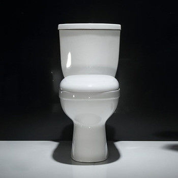 Soft Closing Two Pieces Toilet Washdown Flushing Jenis OEM
