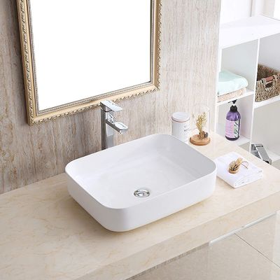 Kamar mandi modern persegi panjang di atas konter Kapal keramik putih Vanity Sink